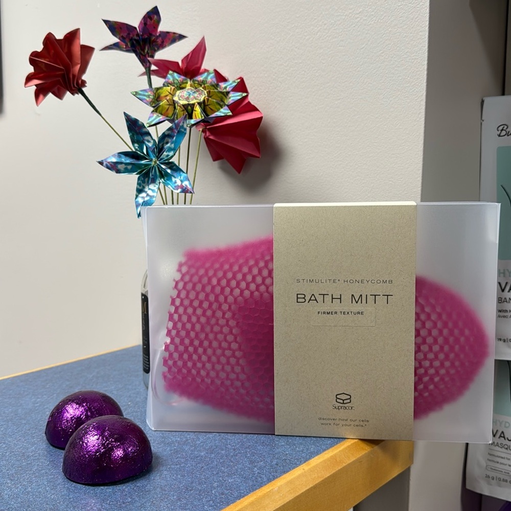 SUPRACOR Stimulite Bath Mitt Exfoliating Glove For The Body Firm Texture, Pink